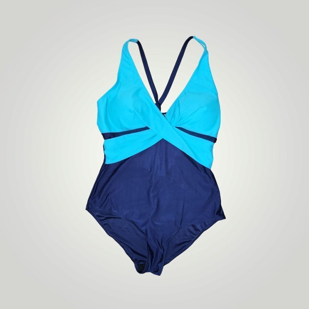 NWOT Two-Tone Blue One-Piece Swimsuit Size 2XL